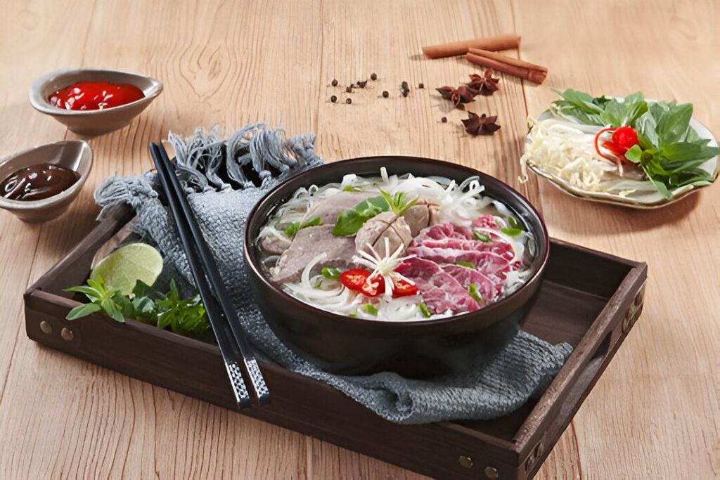 Cách Nấu Phở Bò Thơm Ngon Chuẩn Vị Gia Truyền Tại Nhà 