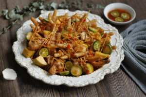 Bí quyết pha nước sốt chân gà sả tắc “bất bại” từ mắm Ba Làng