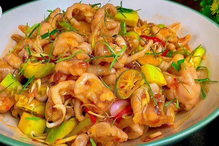 CÁCH LÀM CHÂN GÀ SẢ TẮC KIỂU THÁI CAY NỒNG